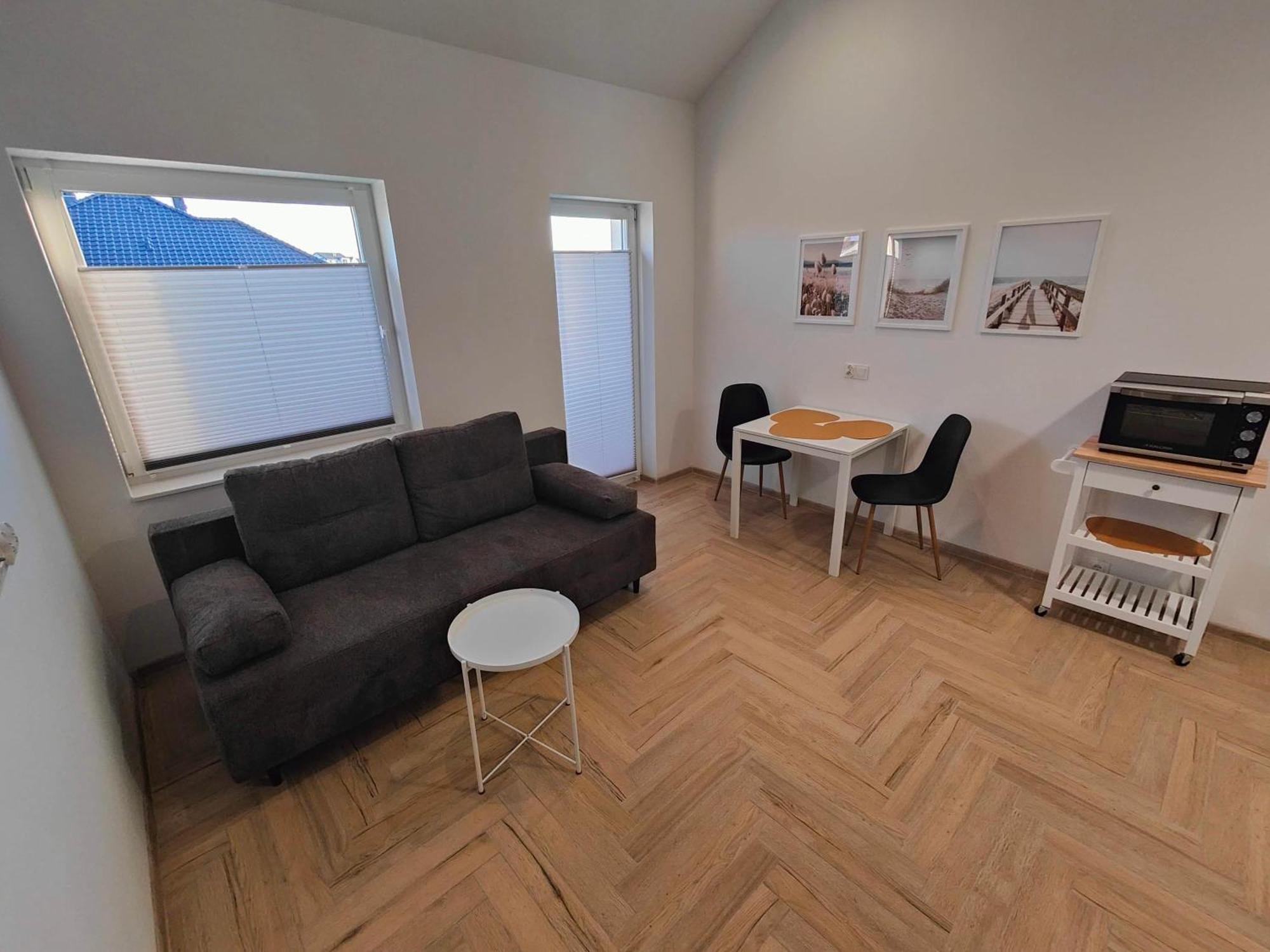 Turkusowa Kamienica Apartment Pierwoszyno ภายนอก รูปภาพ